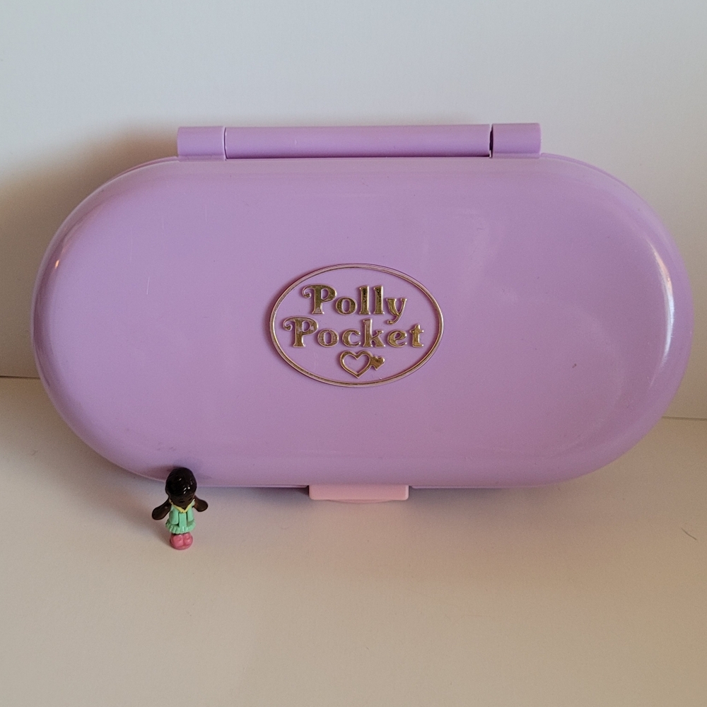 Polly Pocket Stampin School Playset with Figure Bluebird 1992 Vintage Doll